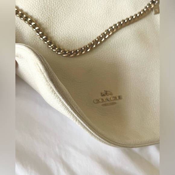 Vintage Coach Cream × Gold Slim Leather Shoulder Bag Fair condition - Picture 6 of 12